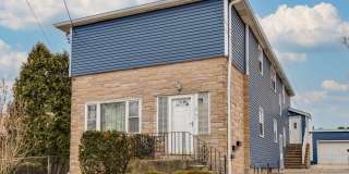 47 Prairie Avenue Gallery 1