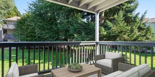 Stonepointe University Place Gallery 18