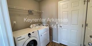 Spacious 3-Bedroom Springdale Home with Fenced Yard Gallery 17