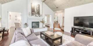 8476 North Del Mar Avenue Gallery 12