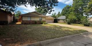 (3) Bed/(2) Bath with (2) Living Areas in MWC Avail NOW! Gallery 1