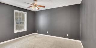Charming 2BR Condo in Sandy Springs Gallery 22