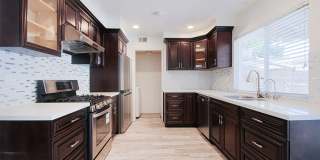 Spacious Townhome with Outdoor Space and 2-Car Garage Gallery 11