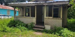 14052 RAILROAD AVENUE Gallery 1