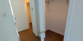 1701 West North Shore Avenue Gallery 6
