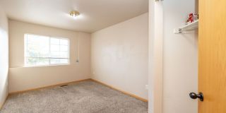 3 bed, 2.5 bath Home in English Ranch Neighborhood Gallery 17