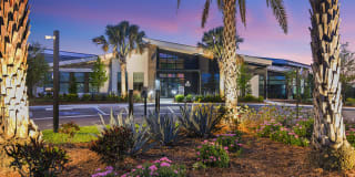 The Easton Riverview Apartments Gallery 2