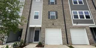 Stunning Newly Built 3BD, 3.5BA Fuquay Varina Townhome Near Shopping and Dining Gallery 1
