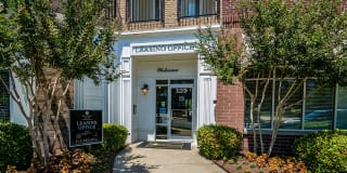 Main Street Square Gallery 30