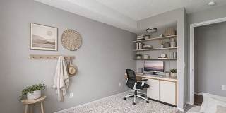 Runaway Bay Apartments Gallery 7