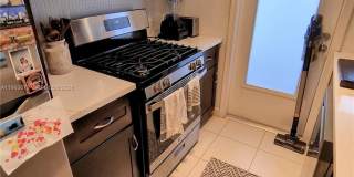 1335 15th Street Gallery 9