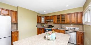 201 Sprucewood Drive Gallery 15