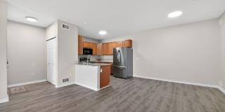 Newly renovated 2 Bedroom Condo in Centennial Gallery 8