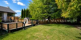 Charming and Bright 3 bed in Convenient Poulsbo community with amazing views! Gallery 20