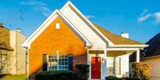 112 Charlton Lane Gallery 1