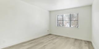 110 South Swall Apartments Gallery 20