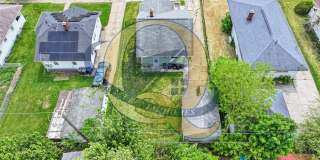 AVAILABLE NOW! 2 BEDROOMS! AVAILABLE NOW! 2 BEDROOMS! Gallery 18