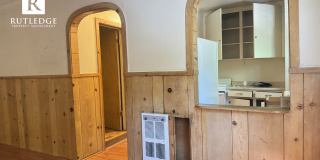 East Medford Victorian Upstairs Apartment Gallery 8