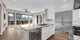31 Campolina Street Gallery 15