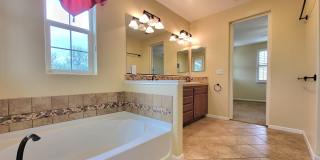 205 Barnhill Dr Gallery 10