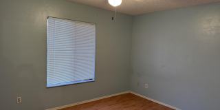 1461 Sheafe Avenue NE Gallery 9
