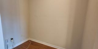 828-2 W CAROLINA Street Gallery 20