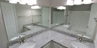 Idlewood Park Apartments Gallery 13