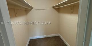 5201 Geneva Way 305 Gallery 7