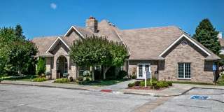 Lakeside Hills Apartments Gallery 8