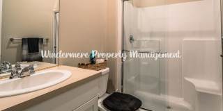 Stunning Soundview Estates 5 bedroom home Gallery 25