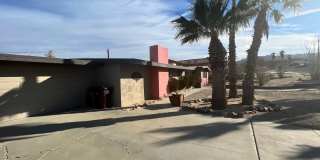 3 Bedroom 2 Bathroom - Fully Furnished - Mid Century Modern Gallery 32