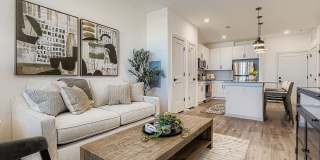 The Gallery Gallery 13