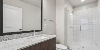 915 Glenwood Apartments at Grant Park Gallery 42