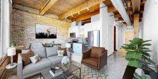 700 Central Gallery 18