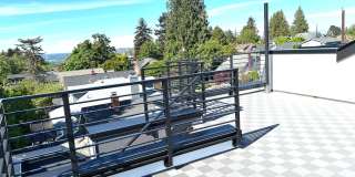 Like New West Seattle Townhome Gallery 15