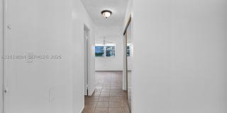 1075 NE Miami Gardens Dr Gallery 14