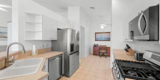 364 NW Sunview Way Gallery 12