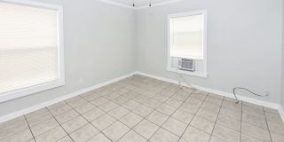 Newly Renovated 2BR/1BA Home with Spacious Backyard Newly Renovated 2BR/1BA Home with Spacious Backyard Gallery 12