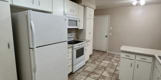 Wonderful Coronado Floorplan with 2 Car Garage Gallery 8
