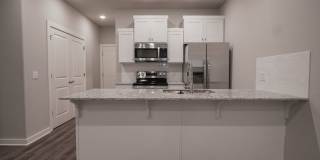 4 bedroom 3.5 bath home! Gallery 5