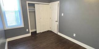 5108 RACE Street Gallery 13