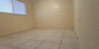 2483 Lakeshore Cir Gallery 8