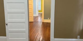 Savannah 1ST Floor of Duplex on Whitaker Street @ 34th-Near Forsyth Park Gallery 18