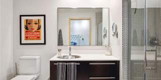 700 Washington Avenue N Gallery 15