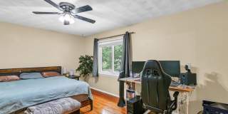 1010 Hollycrest Drive Gallery 8