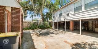 *** TWO WEEKS FREE*** Charming 1BR Near San Marco – Great Location! Gallery 11