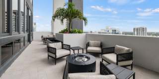 Veneto Las Olas Gallery 27