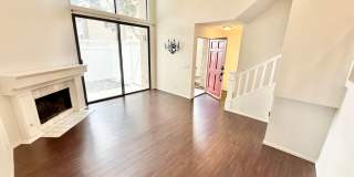Beautiful 3 bed/3 bath In Costa Mesa Gallery 1