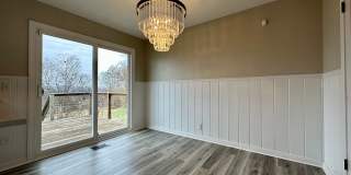 Remodeled beauty in Charolette Park Gallery 8