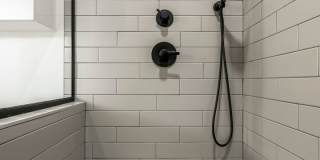 ***949 SE 10th Street*** Gallery 16